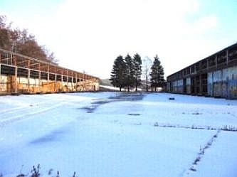 Alte Geb&auml;ude des ehemaligen Standort&uuml;bungsplatz Stilleking, &copy; FNMK 2004