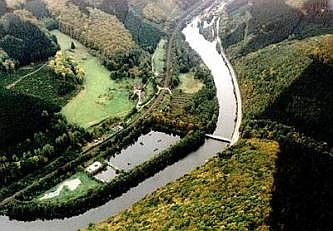 Luftbild des 1. Projektes Lengelsen/Wilhelmstal, &copy; FNMK 2004